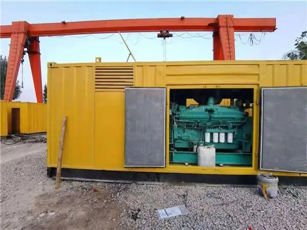 海伦冬季低温环境下，500KW发电机组应该选择什么类型的启动电瓶？